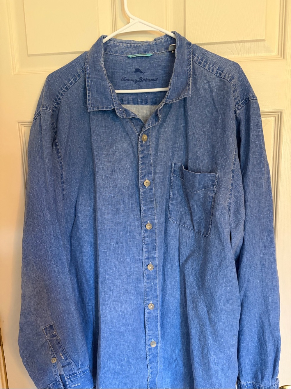 Tommy Bahama Light Blue Long-Sleeve Button-Down Shirt